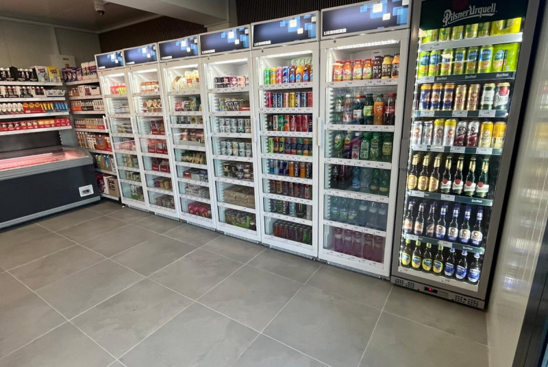 Novinky /  Dnes 01.07. sme otvorili úplne nový koncept predajne  - foto