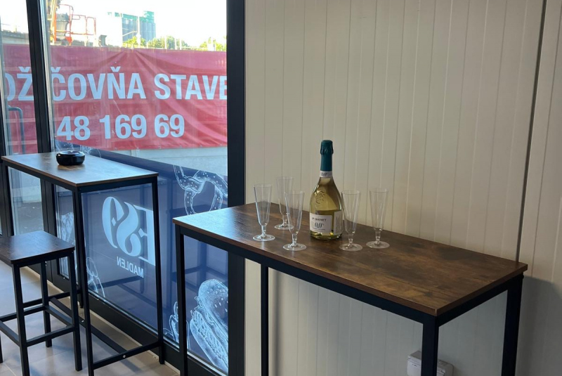 Novinky /  Dnes 01.07. sme otvorili úplne nový koncept predajne  - foto