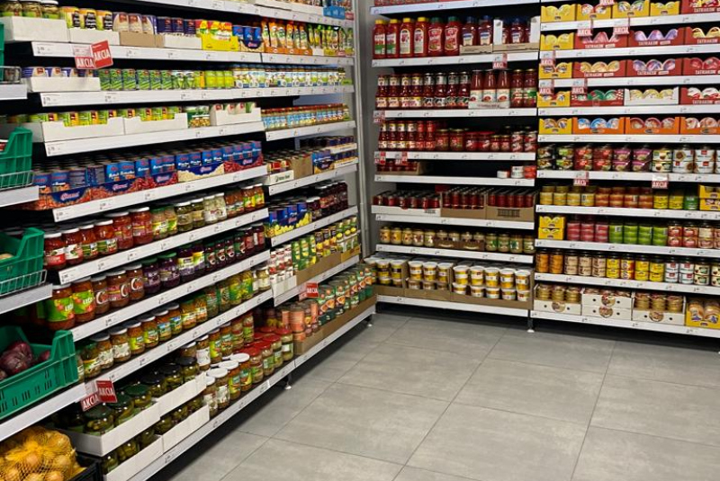 Novinky / Zrekonštruovali sme predajňu na Komenského ulici v Medzilaborciach - foto